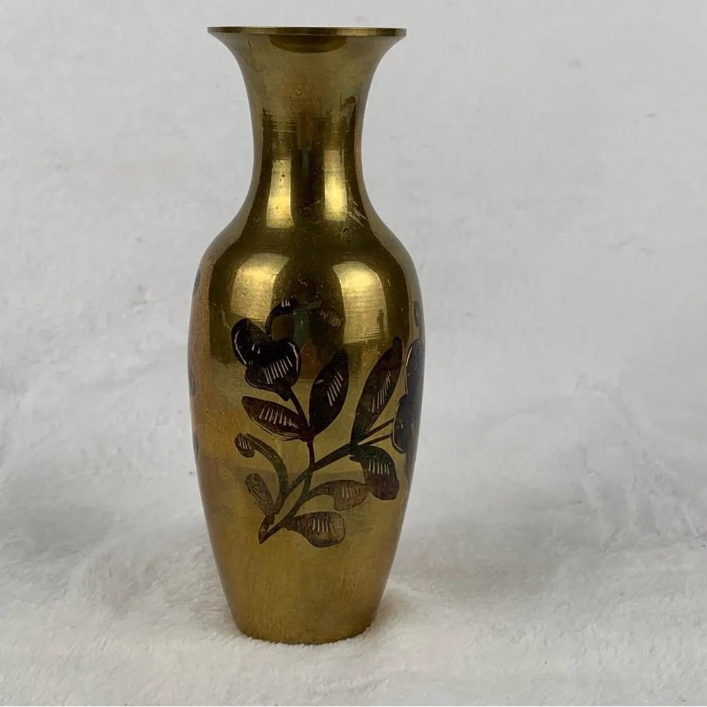 Vintage Brass Bud Vase with‎ etched floral design 6 Inches Tall Original Patina